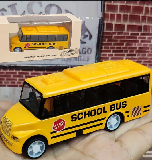 School Bus - Spielzeugauto