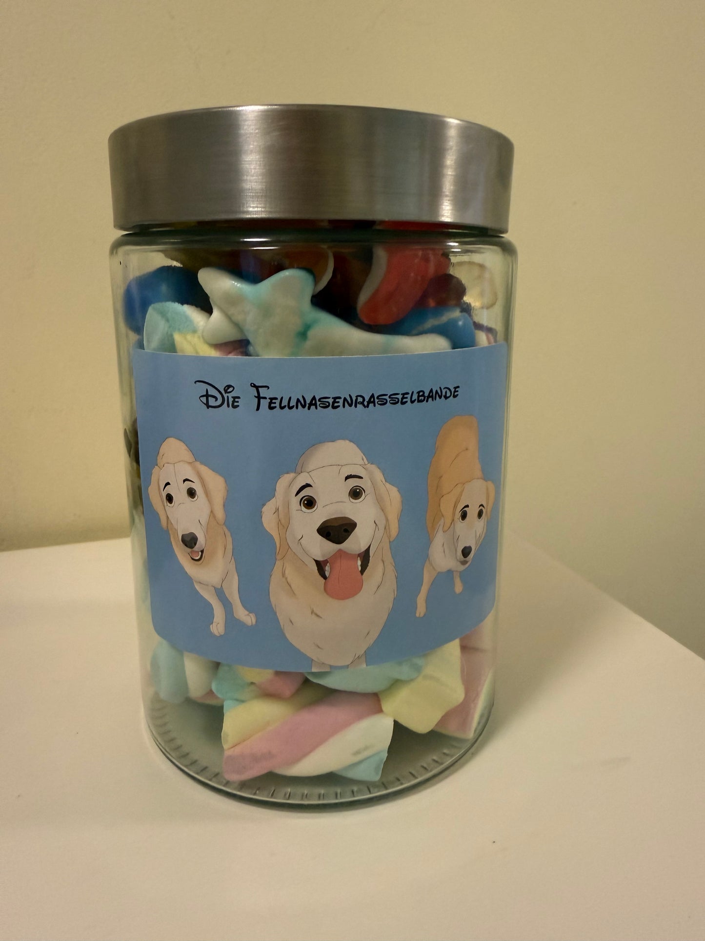 Süßigkeiten-Glas „Fellnasenrasselbande“ – Gummibärchen und Marshmallows 🐾✨